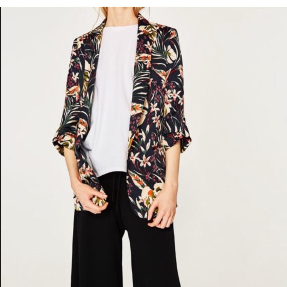 Zara Tropical Print Blazer Size Medium